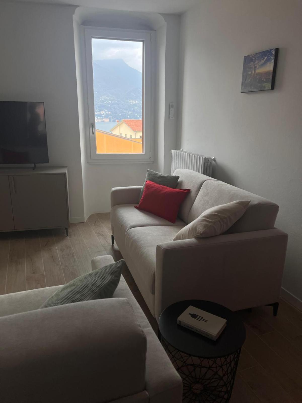 La Finestra Sul Garda Dreaming Holidays San Felice del Benaco Exterior photo