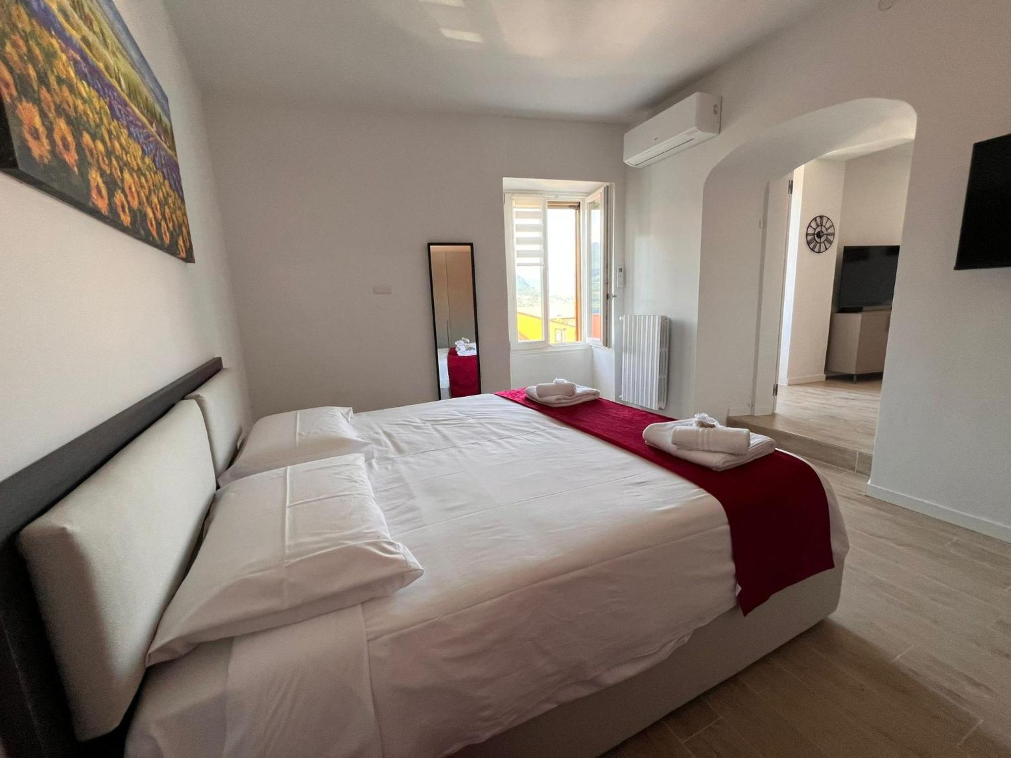 La Finestra Sul Garda Dreaming Holidays San Felice del Benaco Exterior photo
